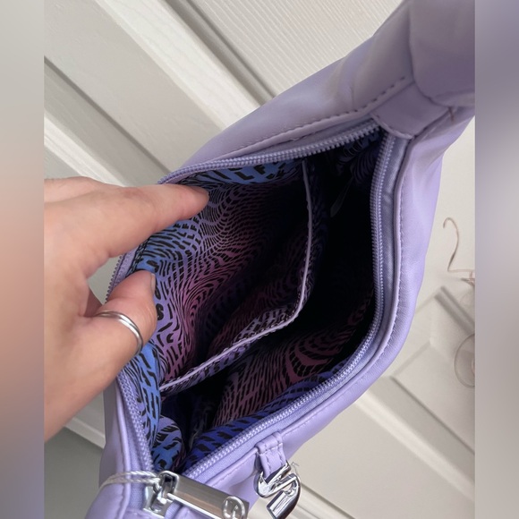 💜Urban Outfitters Silfen Sophia Shoulder Bag💜 - Picture 9 of 9